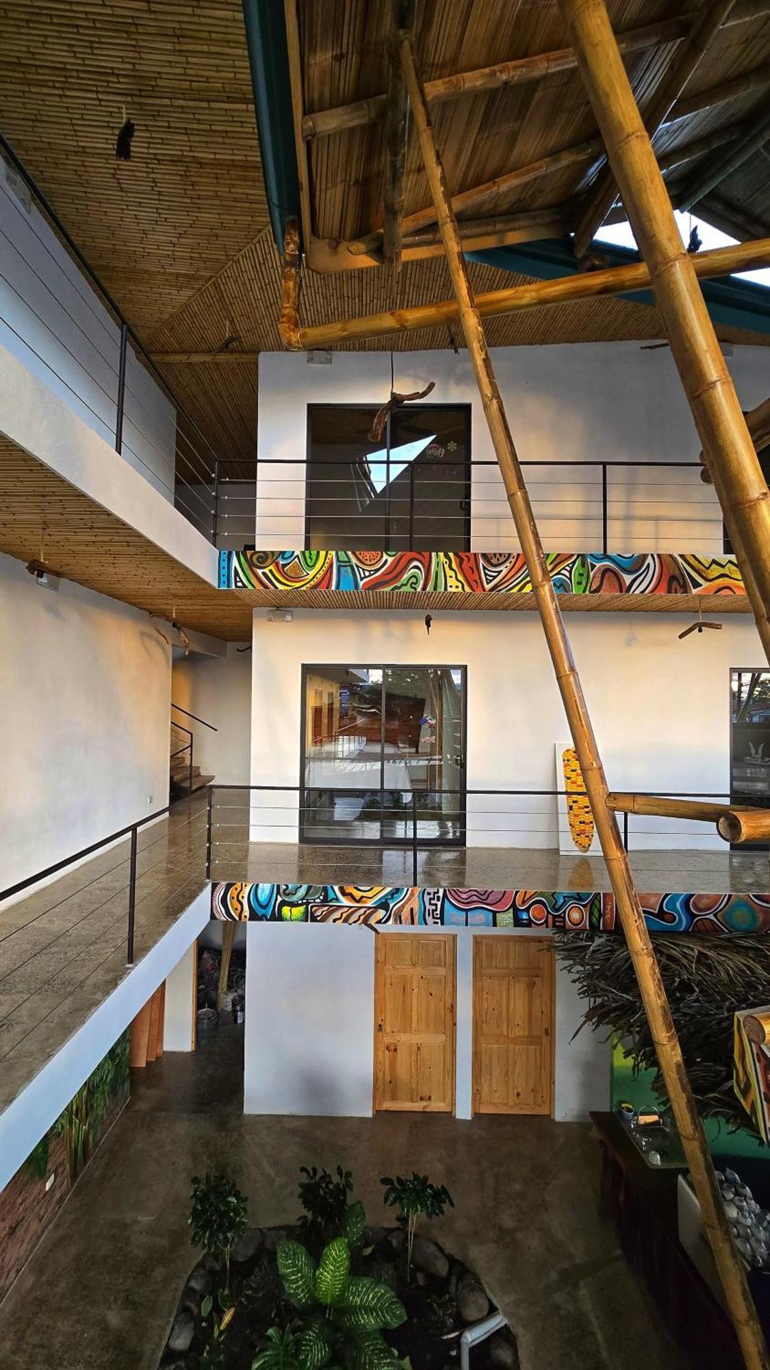 Bonding Coffee Roaster Cafe & Hotel Quepos Exterior foto