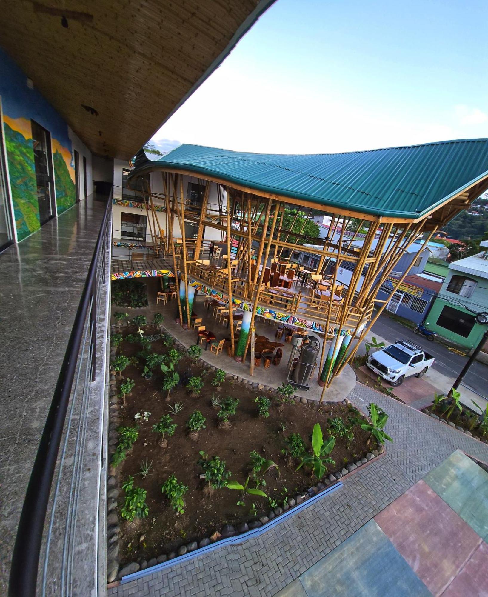 Bonding Coffee Roaster Cafe & Hotel Quepos Exterior foto