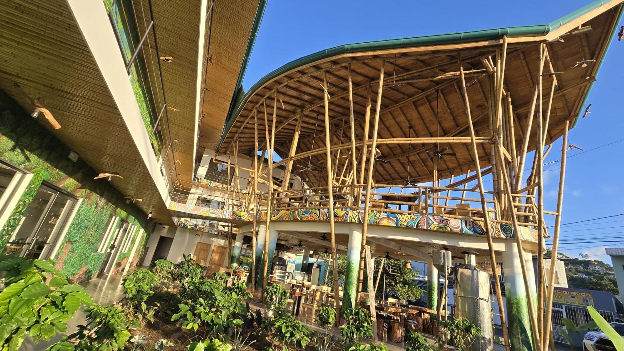 Bonding Coffee Roaster Cafe & Hotel Quepos Exterior foto