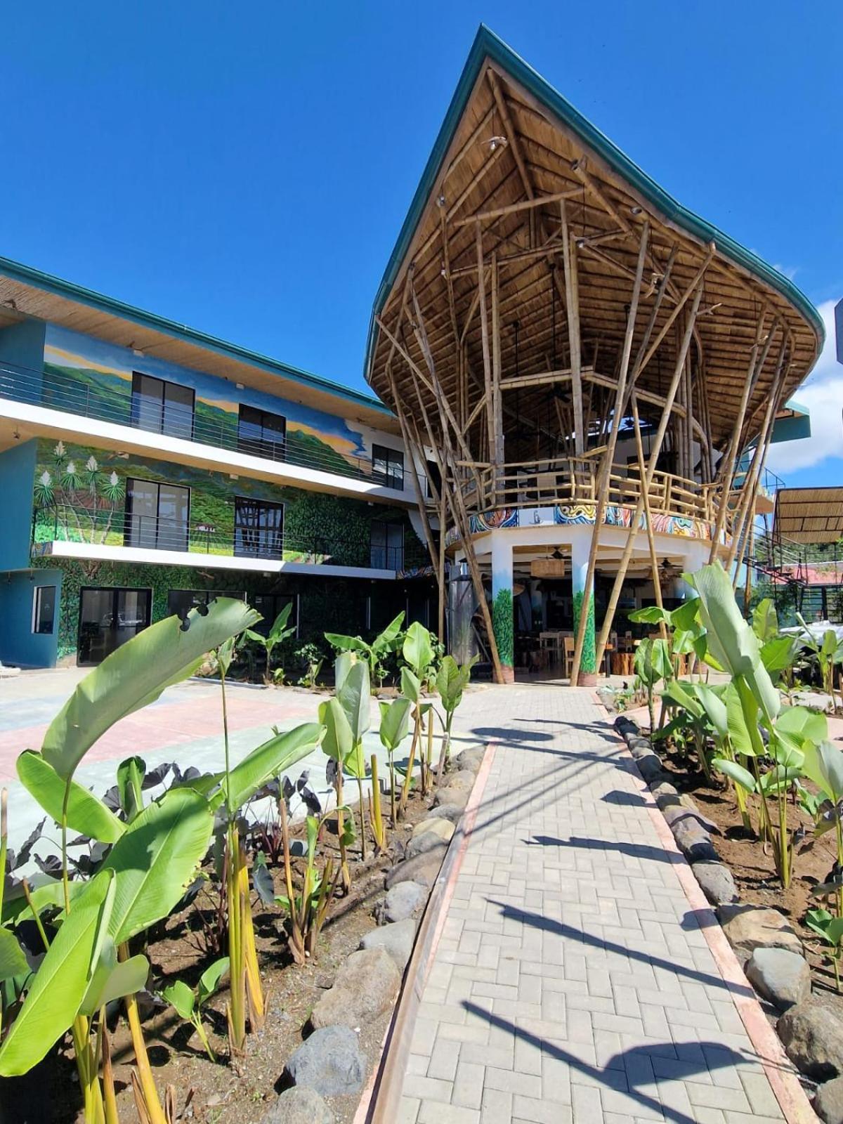 Bonding Coffee Roaster Cafe & Hotel Quepos Exterior foto