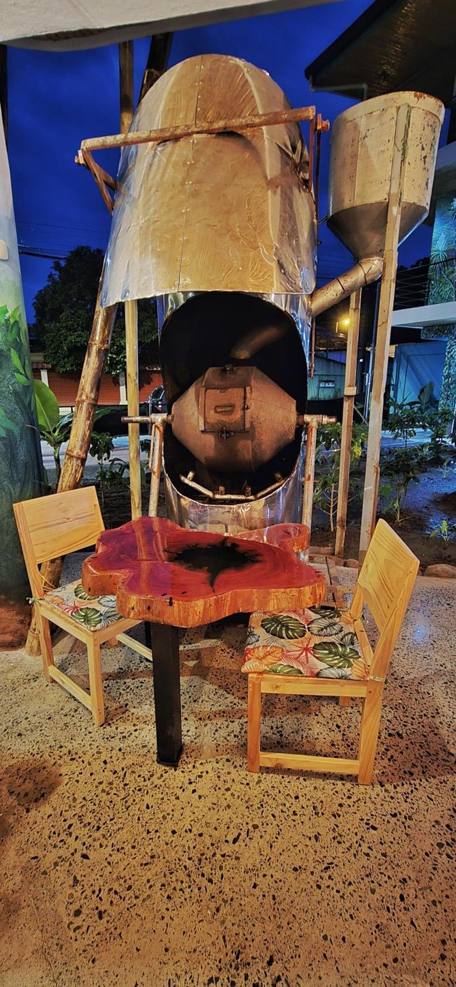 Bonding Coffee Roaster Cafe & Hotel Quepos Exterior foto