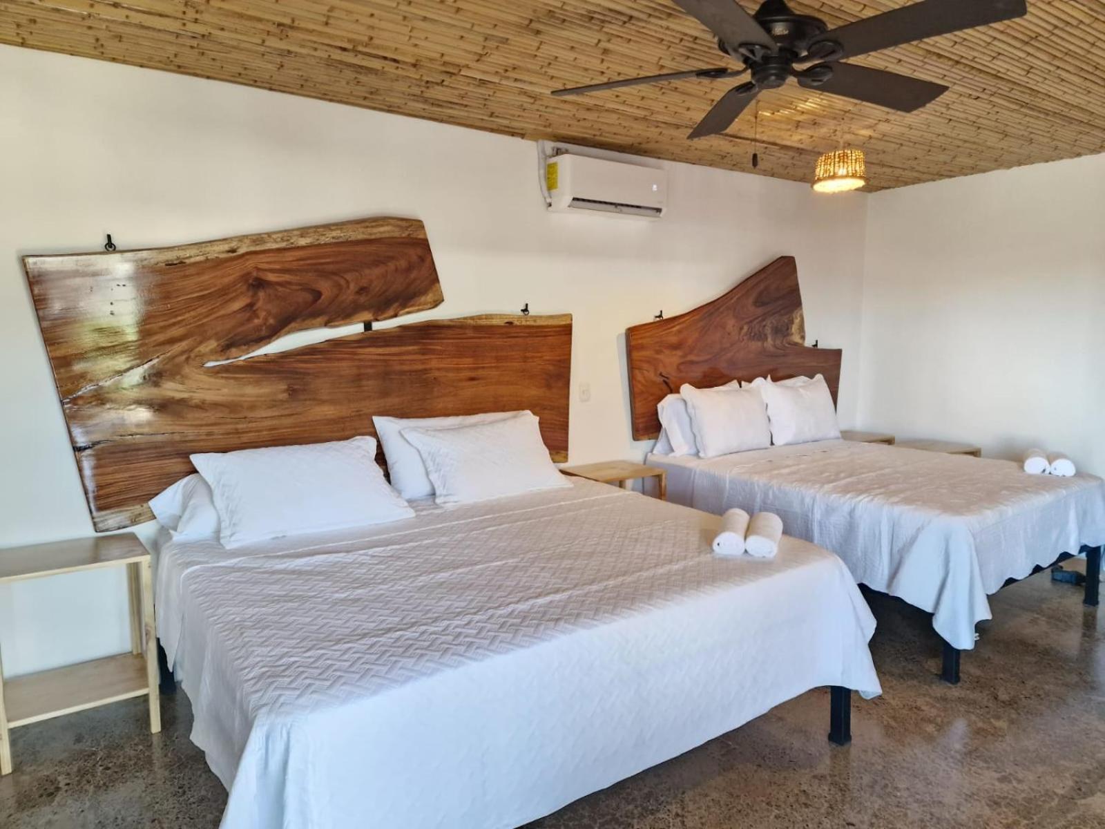 Bonding Coffee Roaster Cafe & Hotel Quepos Exterior foto